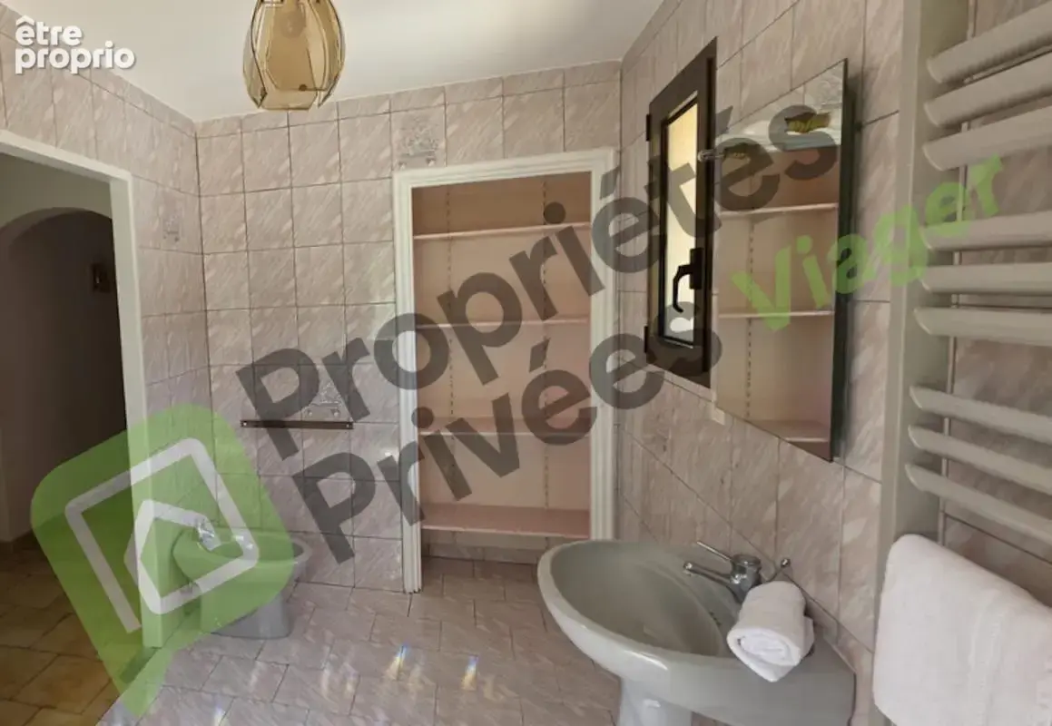 Grande villa de plain pied T5 de 160 M2, sur 1400 M2 de terrain piscinable - photo 10