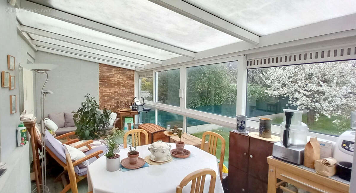 Maison à LES PAVILLONS-SOUS-BOIS