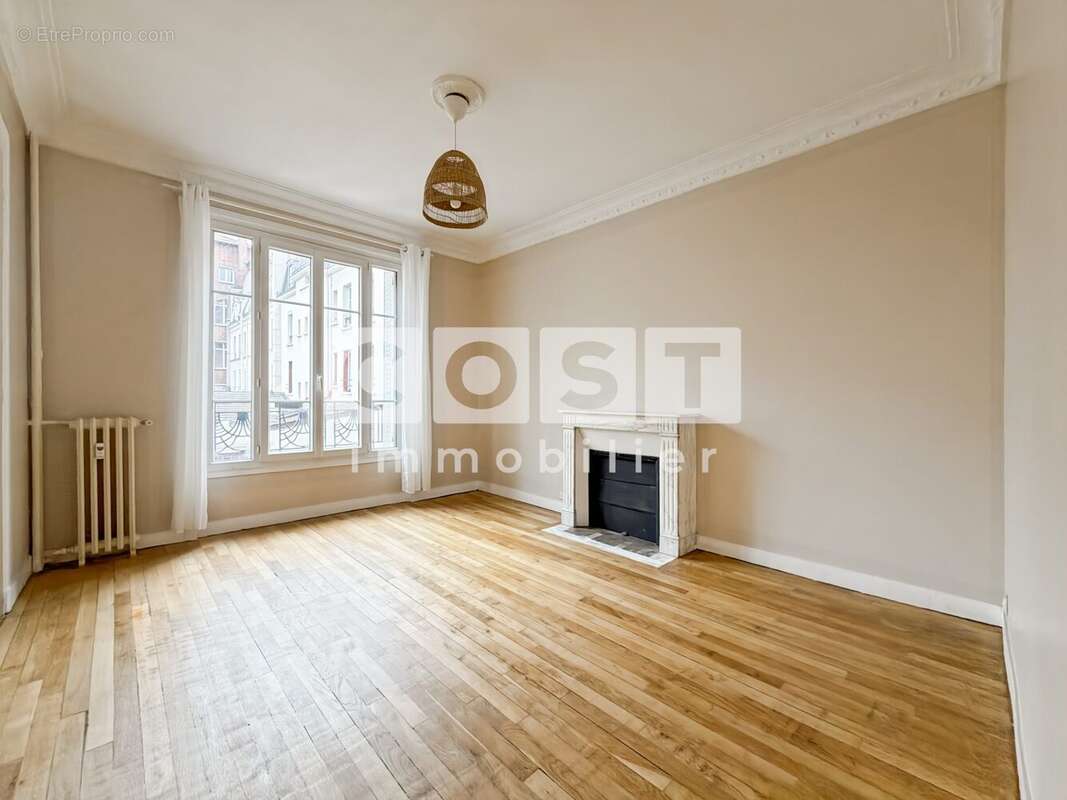 Appartement à ASNIERES-SUR-SEINE