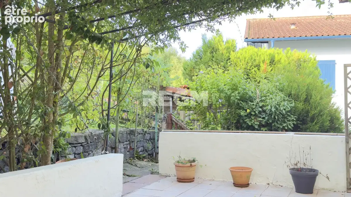 CIBOURE - Appartement T4 traversant de 87m2 avec Terrasse de 51 m2  Garage et Parking privatif - photo 3