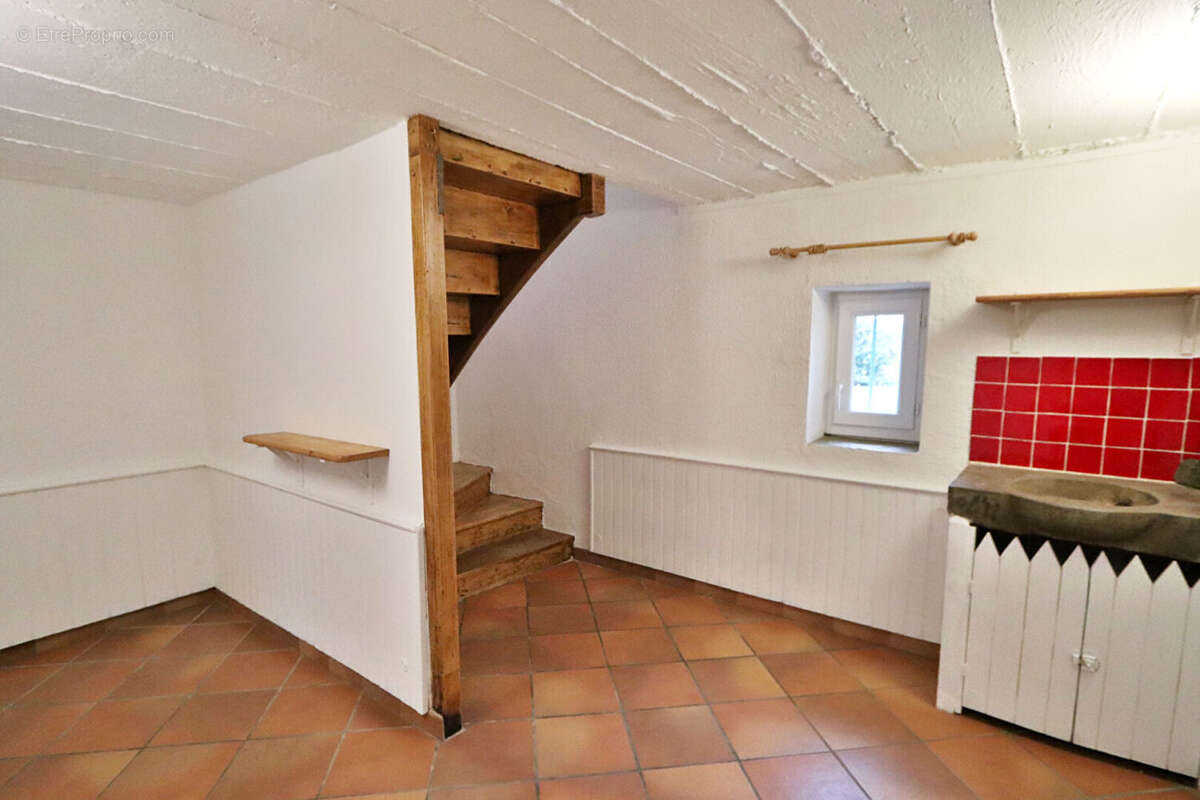 Maison à LAURE-MINERVOIS