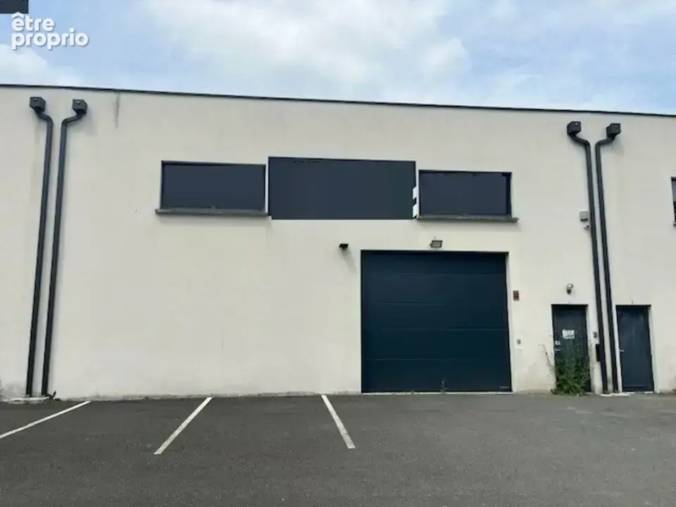 Commerce à MONTUSSAN
