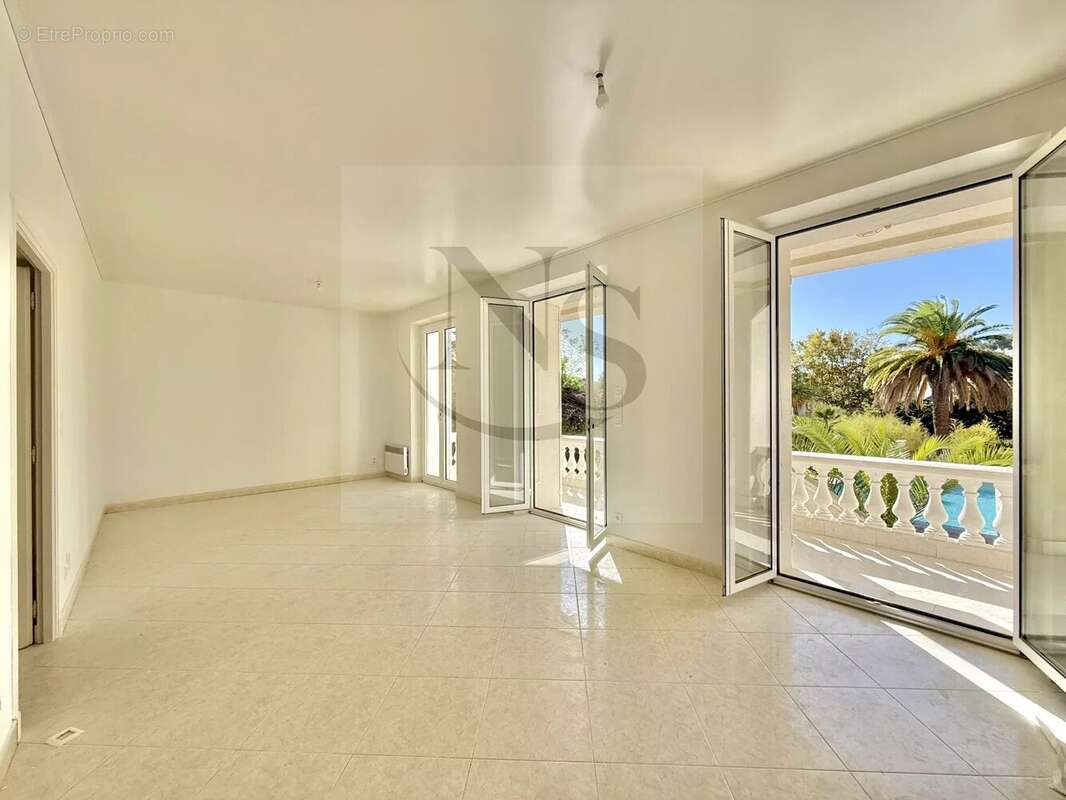 Maison à SANARY-SUR-MER