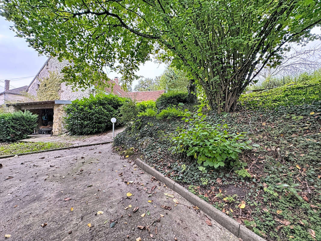 Maison à MONTMIRAIL