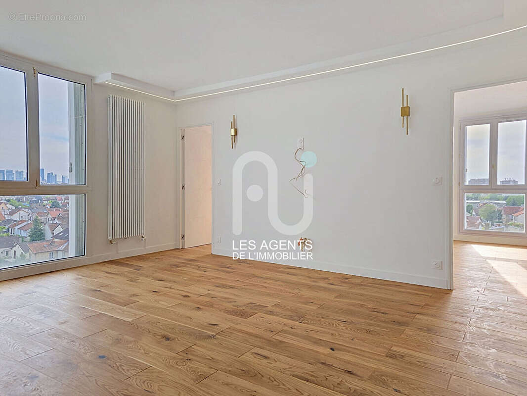 Appartement à COLOMBES