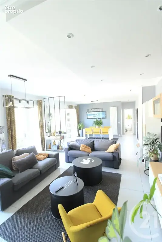 Maison 220 m² à Yerres  - photo 2