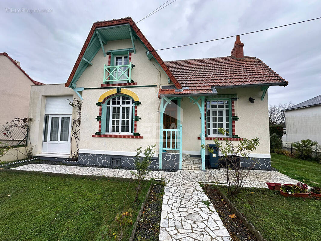 Maison à CHATEAUROUX