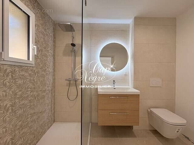 Appartement à GRIMAUD