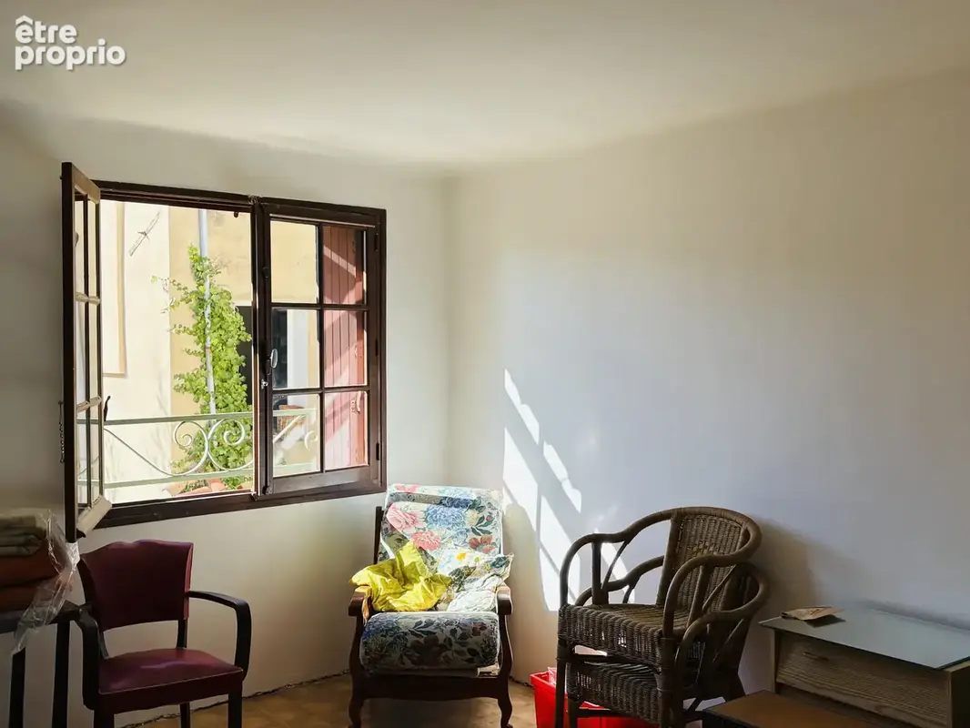 Maison de village avec balcon, centre village - photo 12