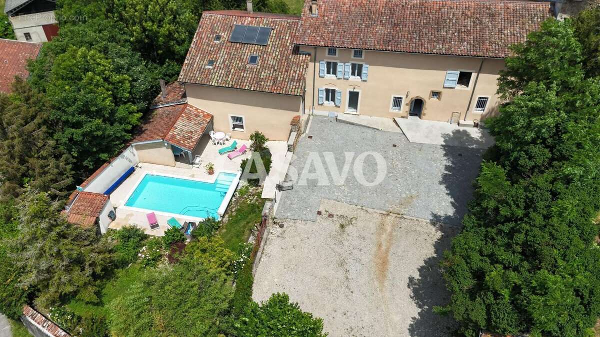 Maison à REVEL-TOURDAN