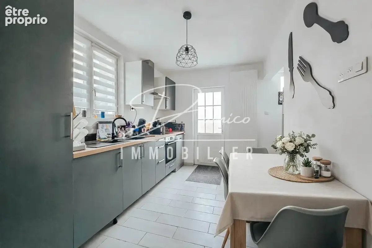 Maison 6 pièces 83 m² à vendre à Lieu-Saint-Amand (59111) - photo 2
