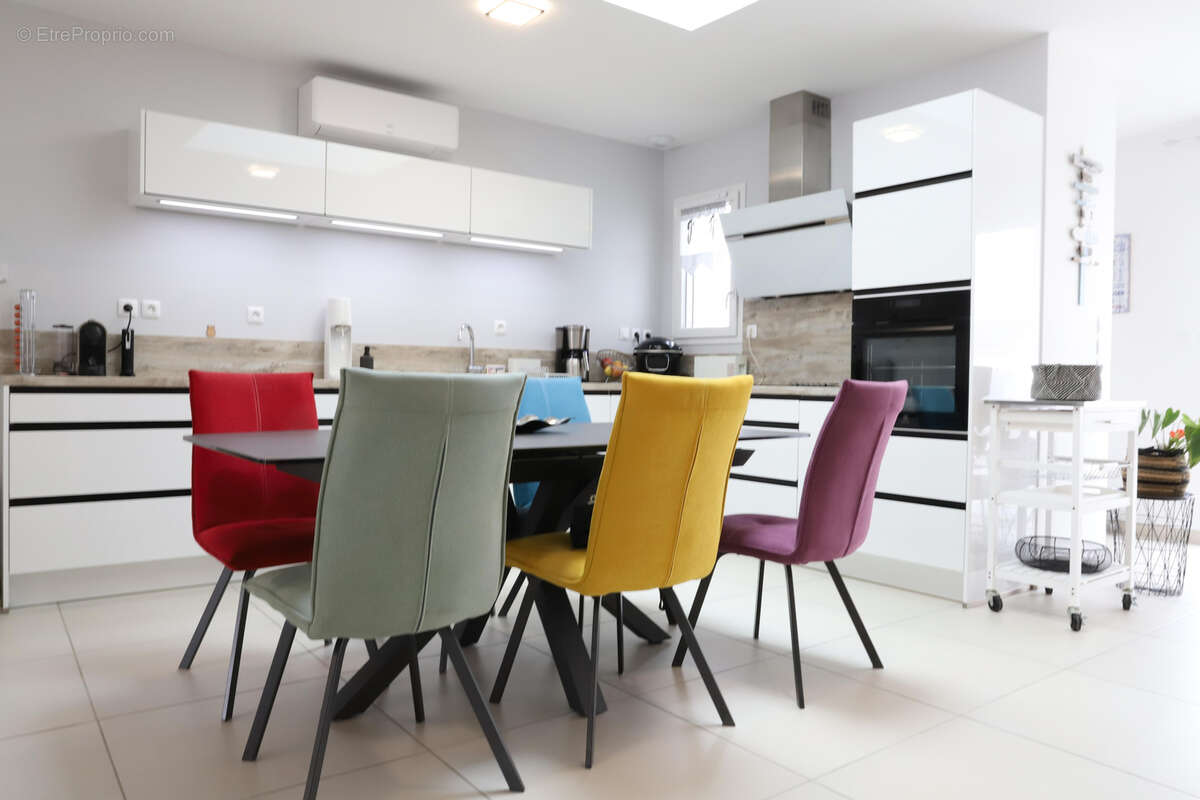 Maison à VAUX-SUR-MER