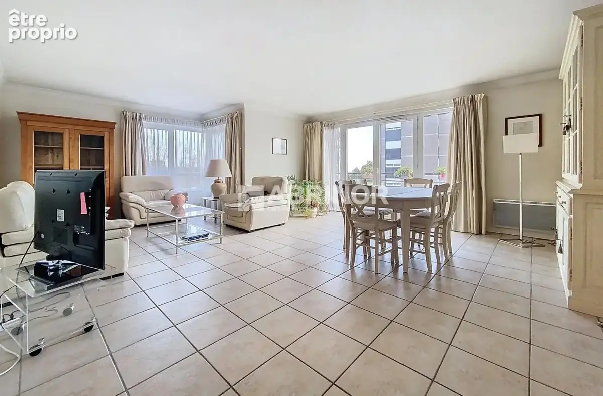 Magnifique appartement T4 situé dans une résidence de grand standing - photo 2