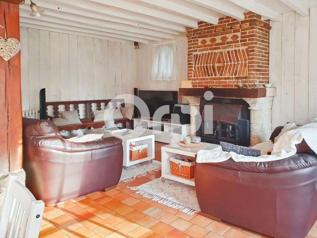 Maison à AUTHEUIL-AUTHOUILLET