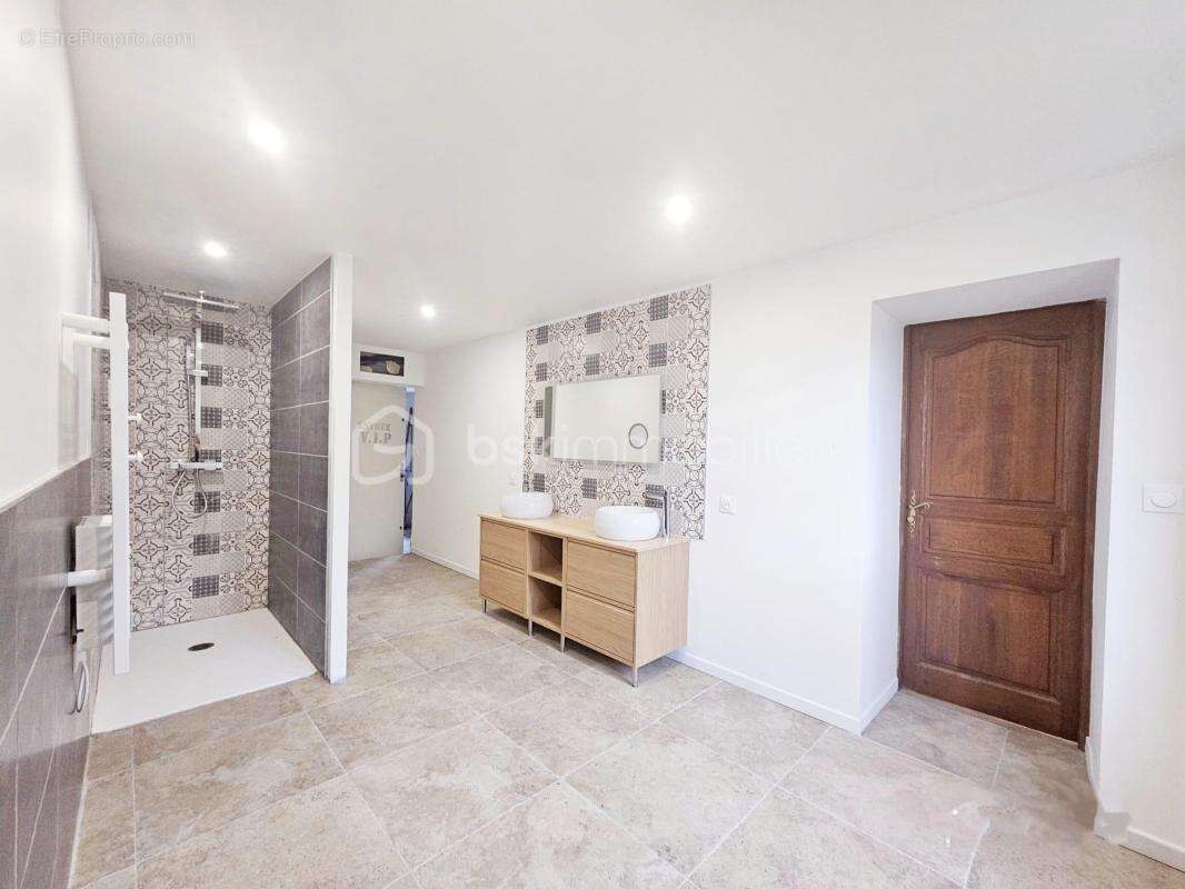 Maison à SAINT-BENOIT-SUR-LOIRE