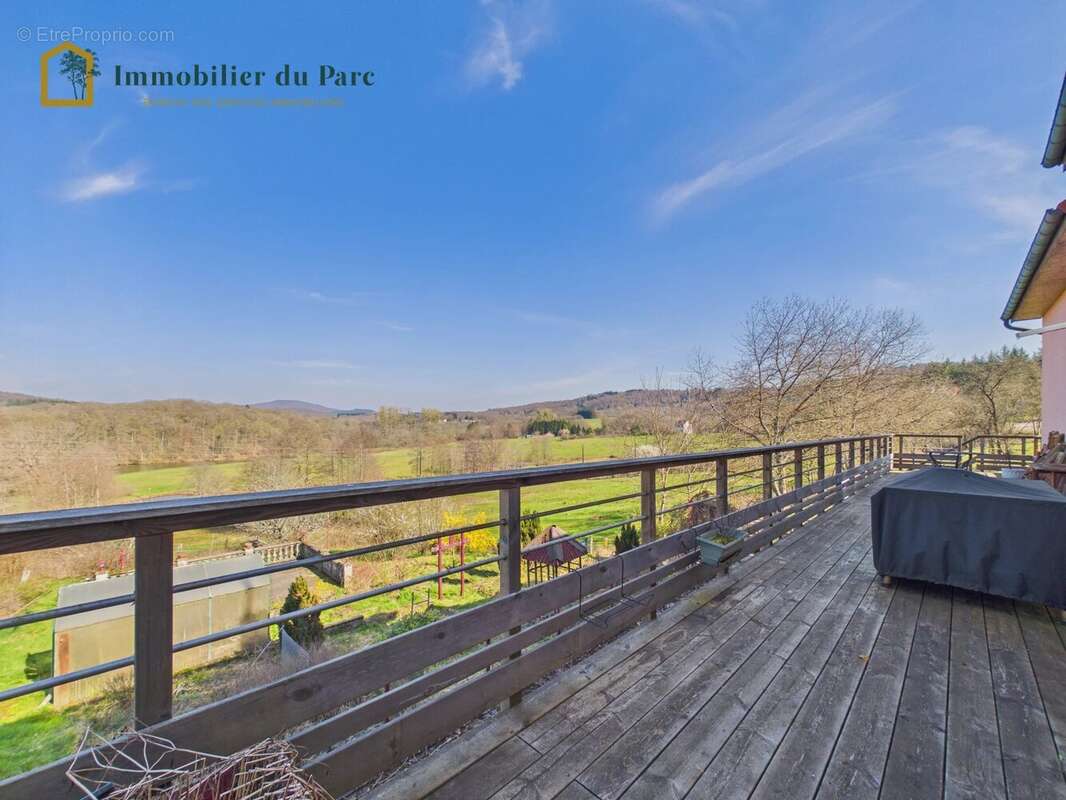 Maison à FRAHIER-ET-CHATEBIER