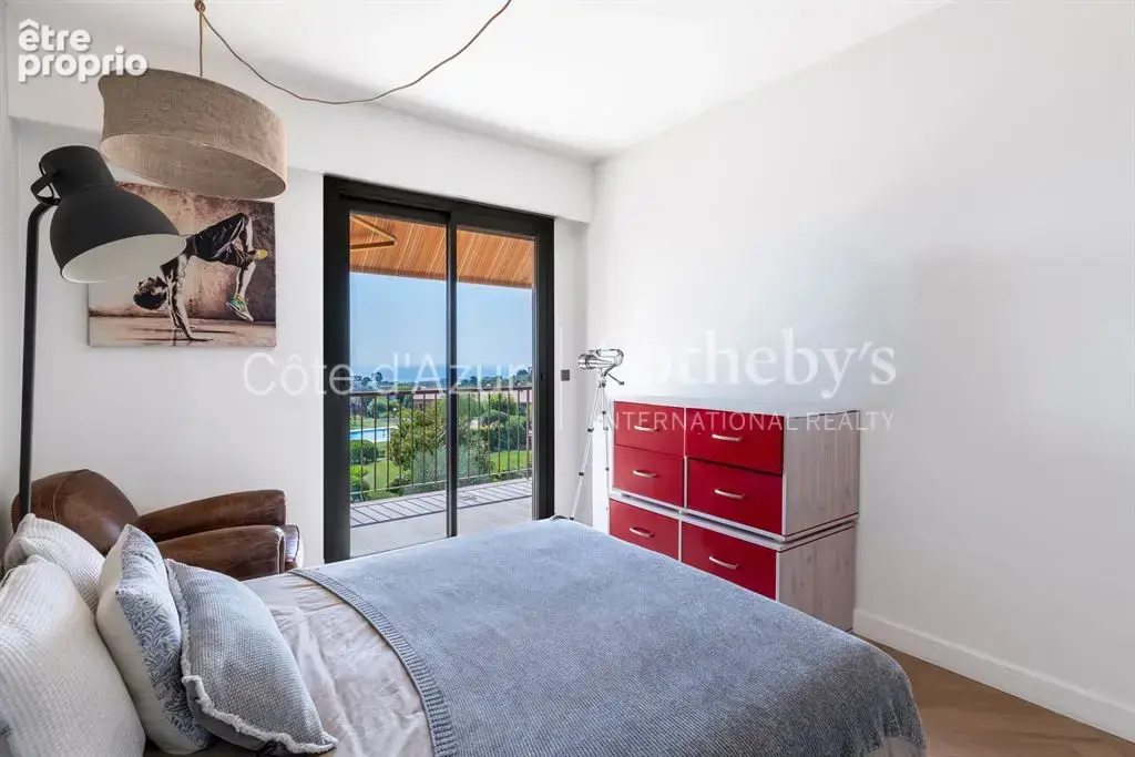 Exclusivité, appartement de prestige au dernier étage à Nice Fabron avec terrasse de 70 m² et vue mer panoramique - photo 13