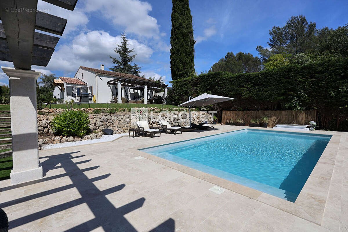 Maison à GRASSE