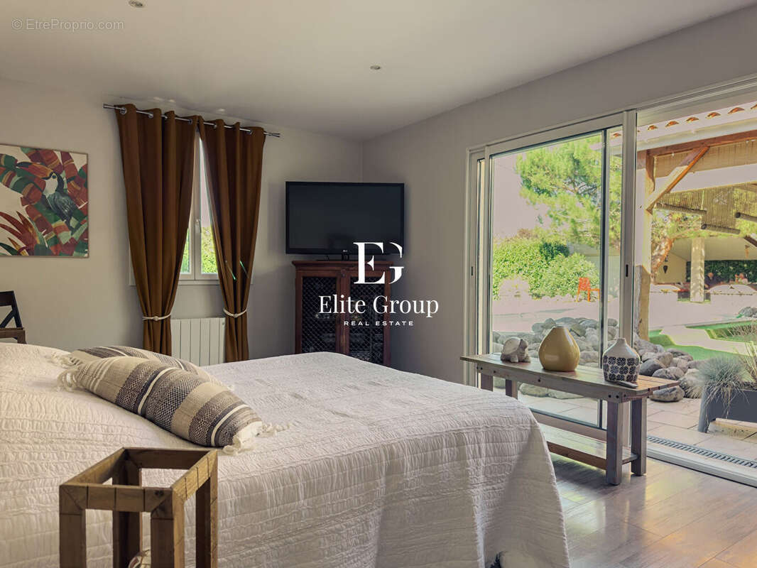 Maison à CHATEAUNEUF-SUR-CHARENTE