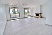 Appartement à MAREIL-MARLY