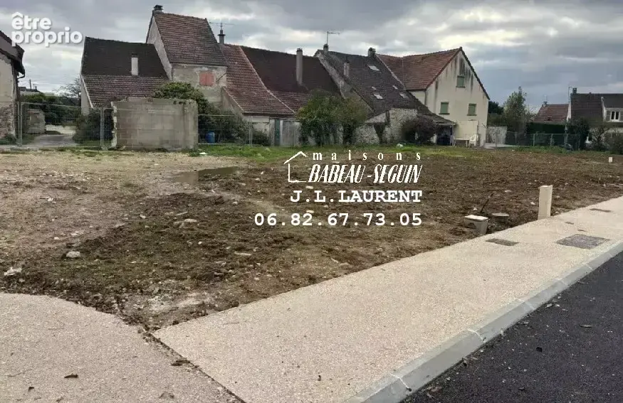 Terrain à QUINCY-VOISINS