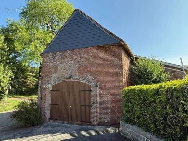 Maison à PAS-EN-ARTOIS