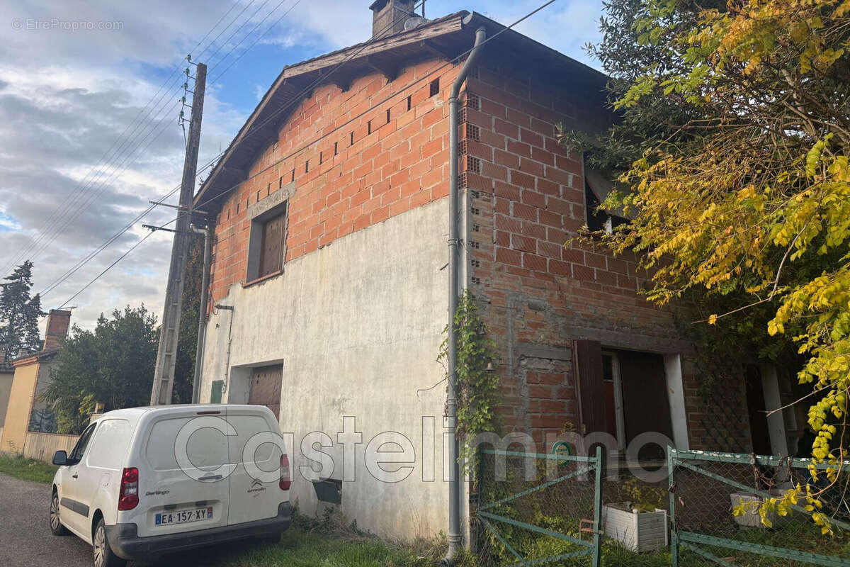 Maison à SAINT-NICOLAS-DE-LA-GRAVE