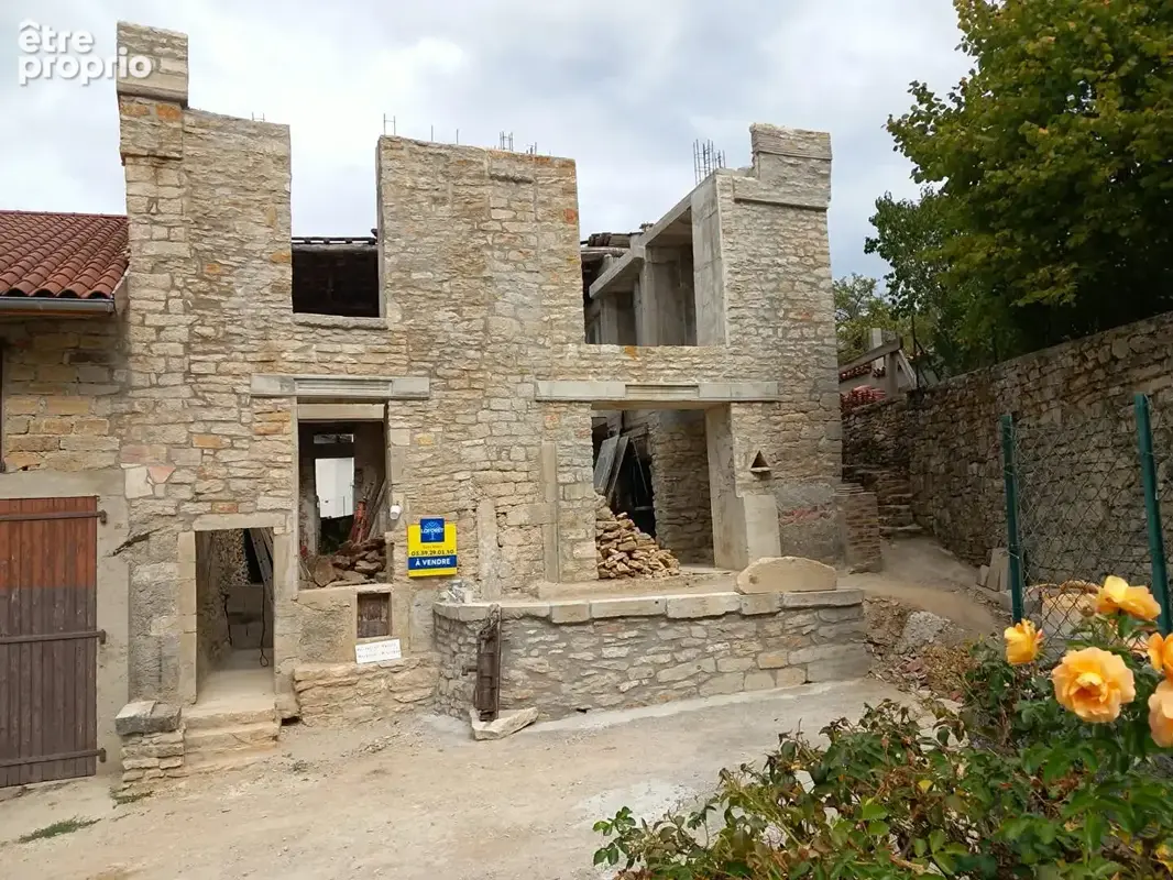 Maison à GIGNY