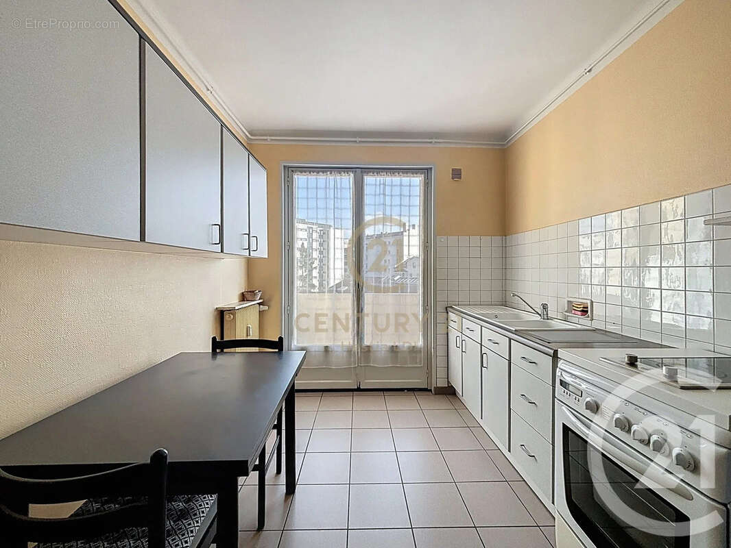 Appartement à LYON-7E