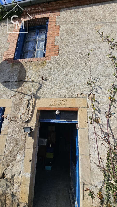 Maison à SAINT-SATURNIN