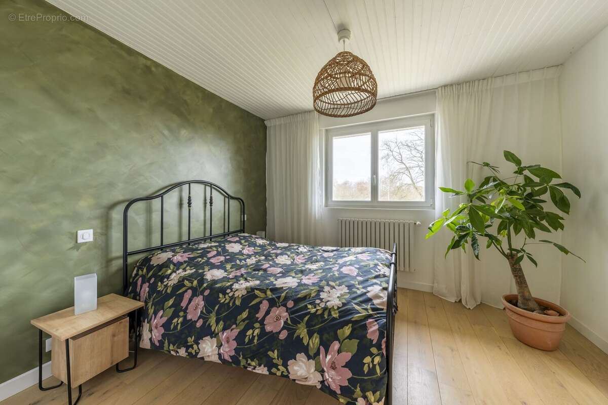 Maison à SOISY-SUR-ECOLE