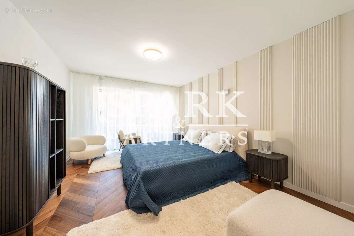 Appartement à ROQUEBRUNE-CAP-MARTIN