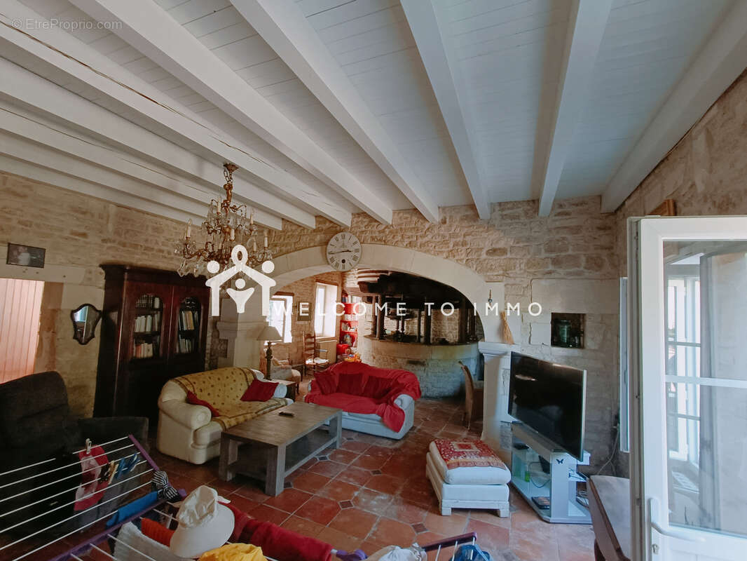 Maison à ARDIN