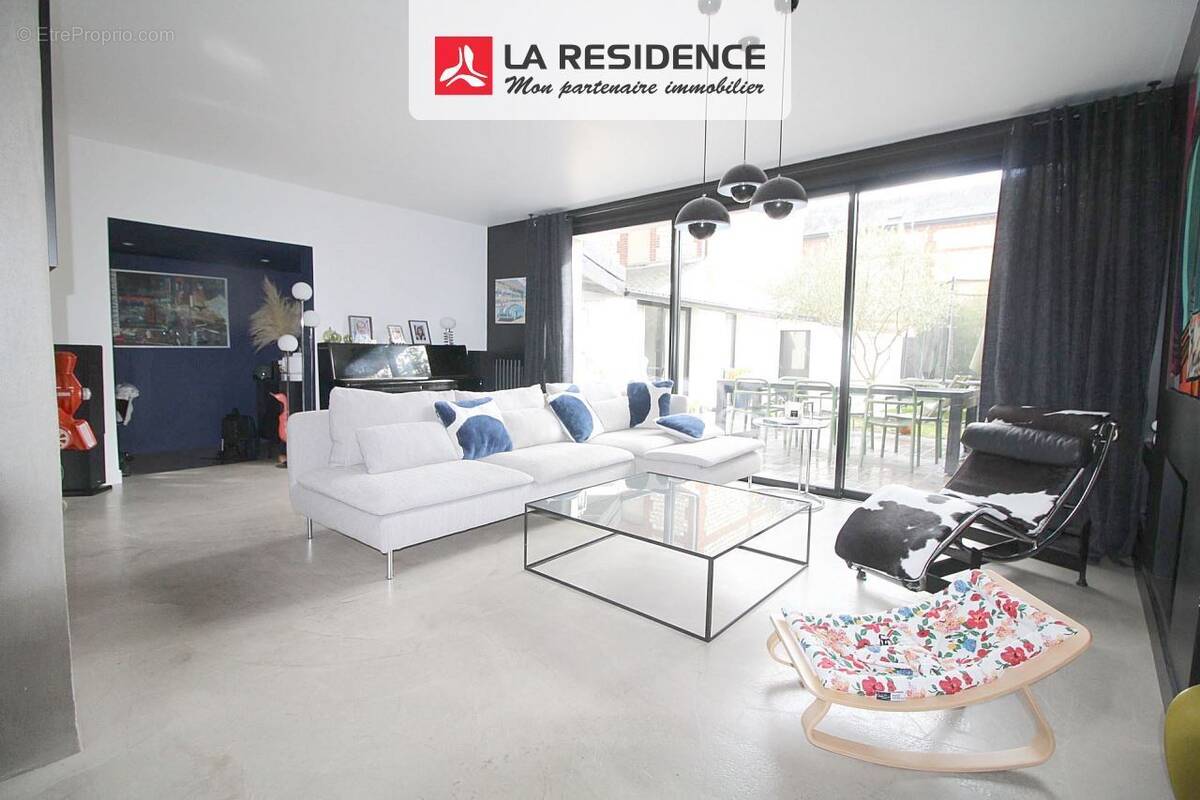 Maison à SOTTEVILLE-LES-ROUEN