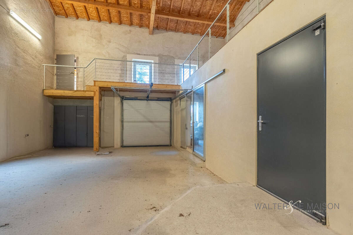 Maison à CHERVES-RICHEMONT