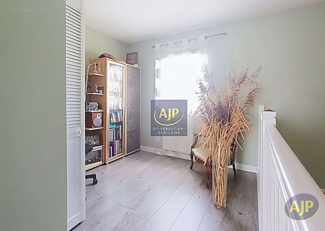Maison 3 chambres + bureau - photo 8
