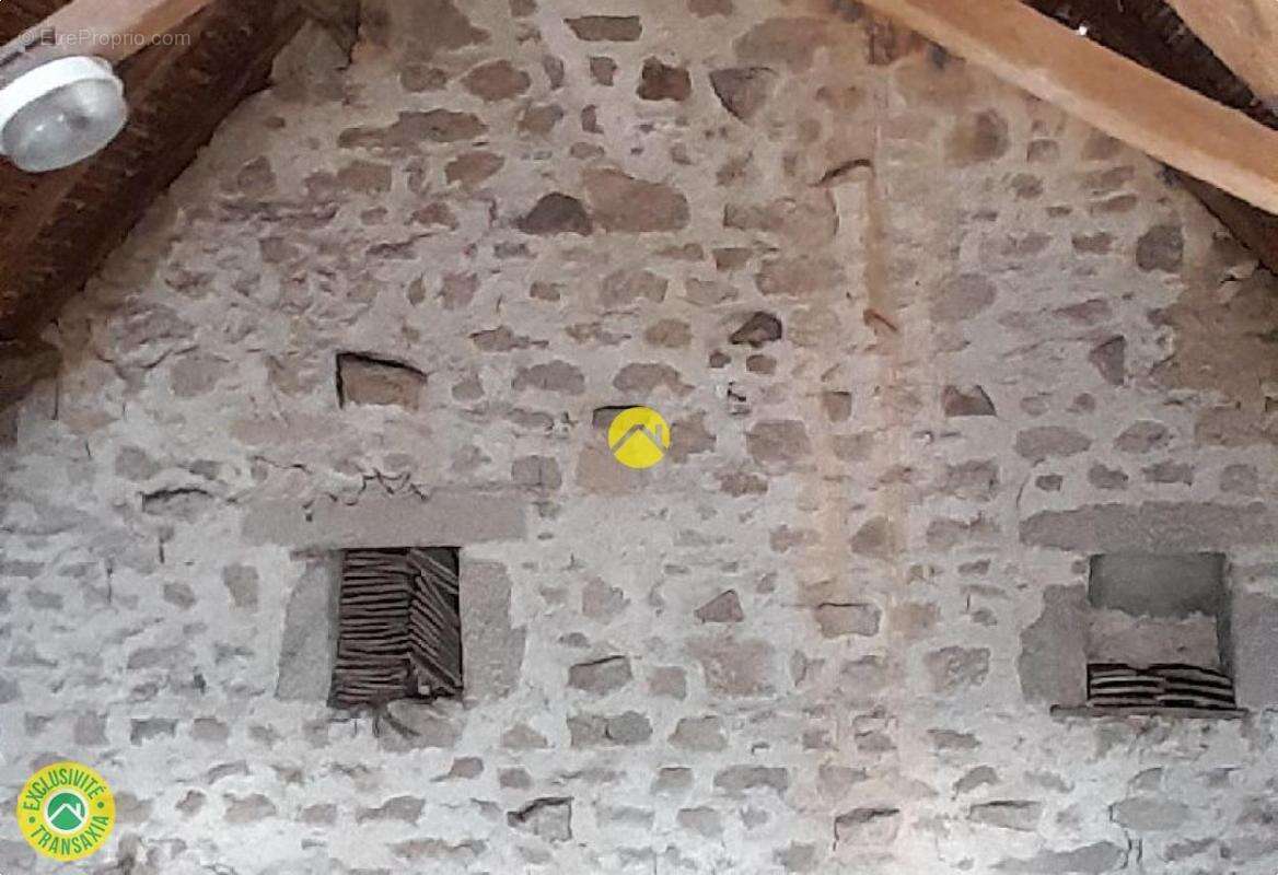 Maison à CHENERAILLES