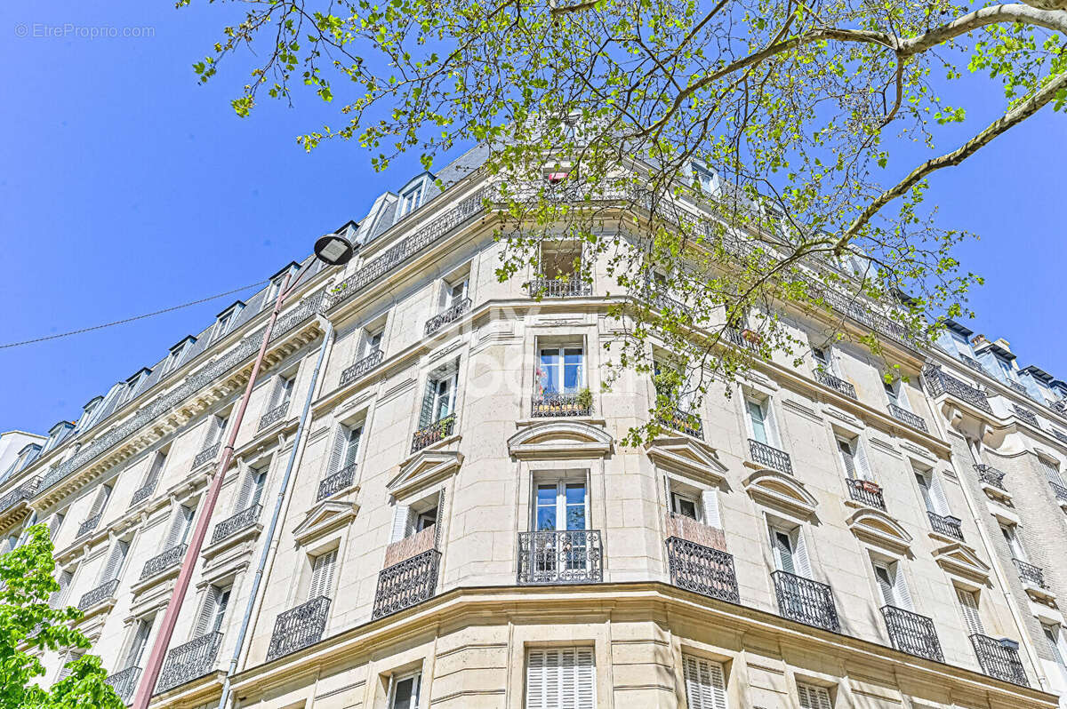 Appartement à PARIS-12E