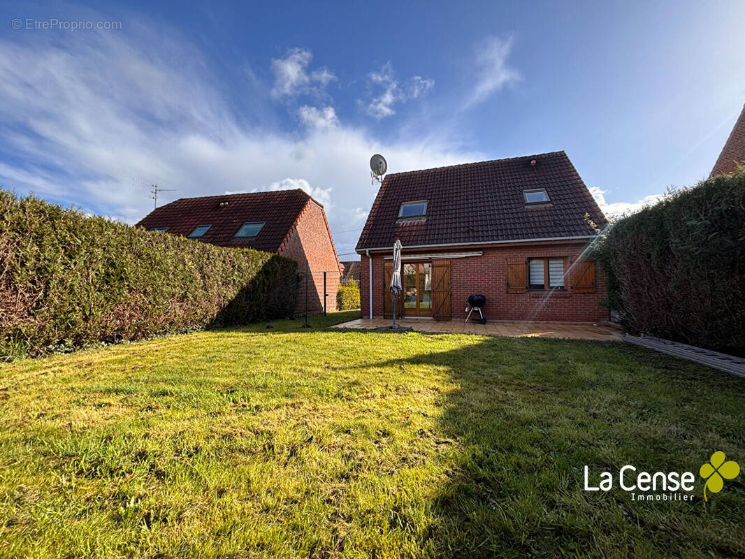 Maison à LYS-LEZ-LANNOY