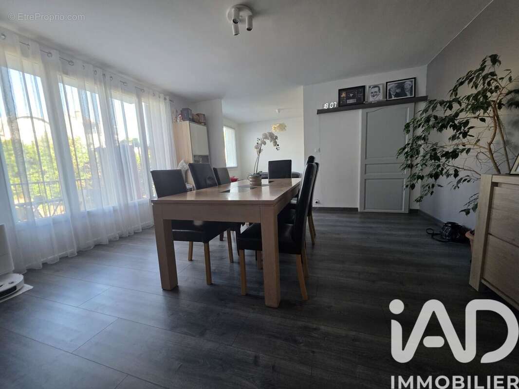 Photo 2 - Appartement à MALZEVILLE