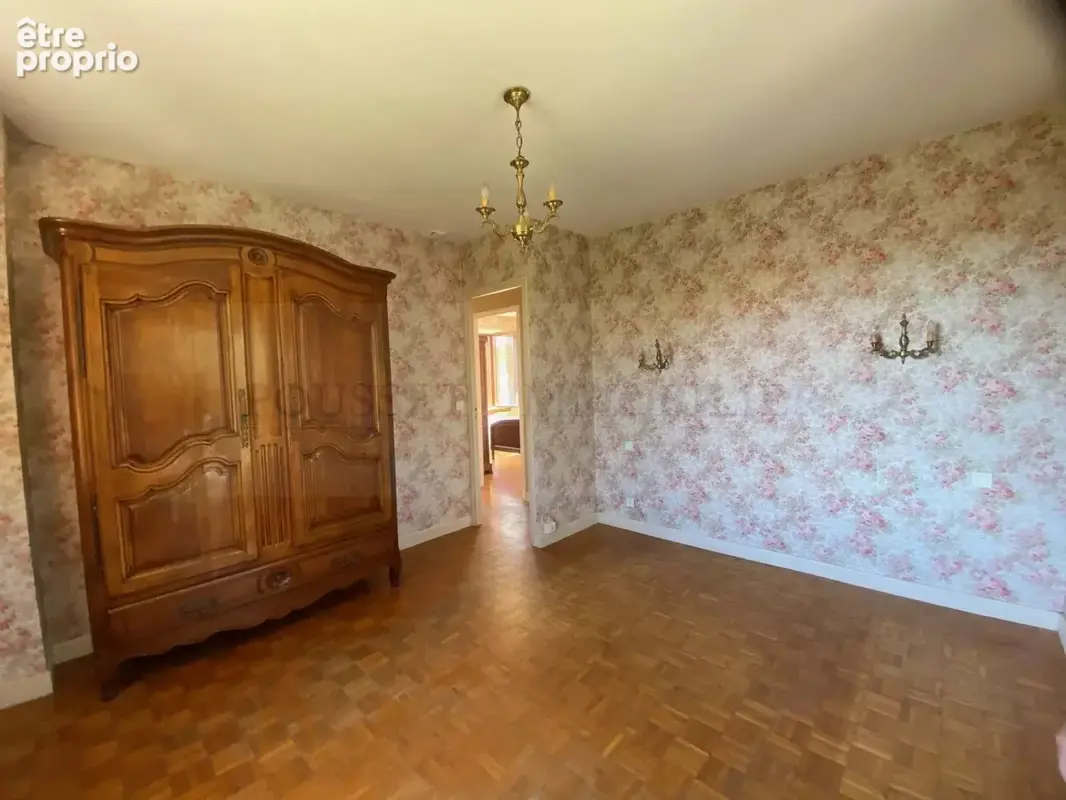 Jolie maison avec jardin de 1482 m². a proximite immediate d'un village medieval tous commerces (46700) - photo 10