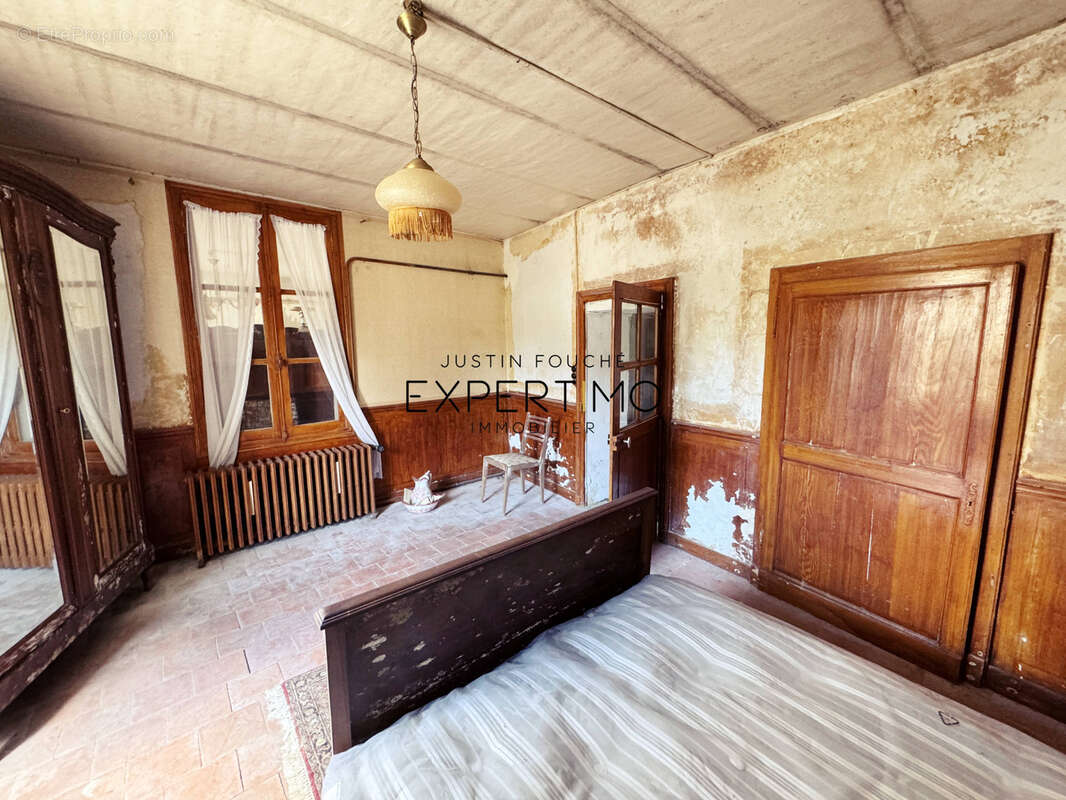 Maison à COUTURE-SUR-LOIR