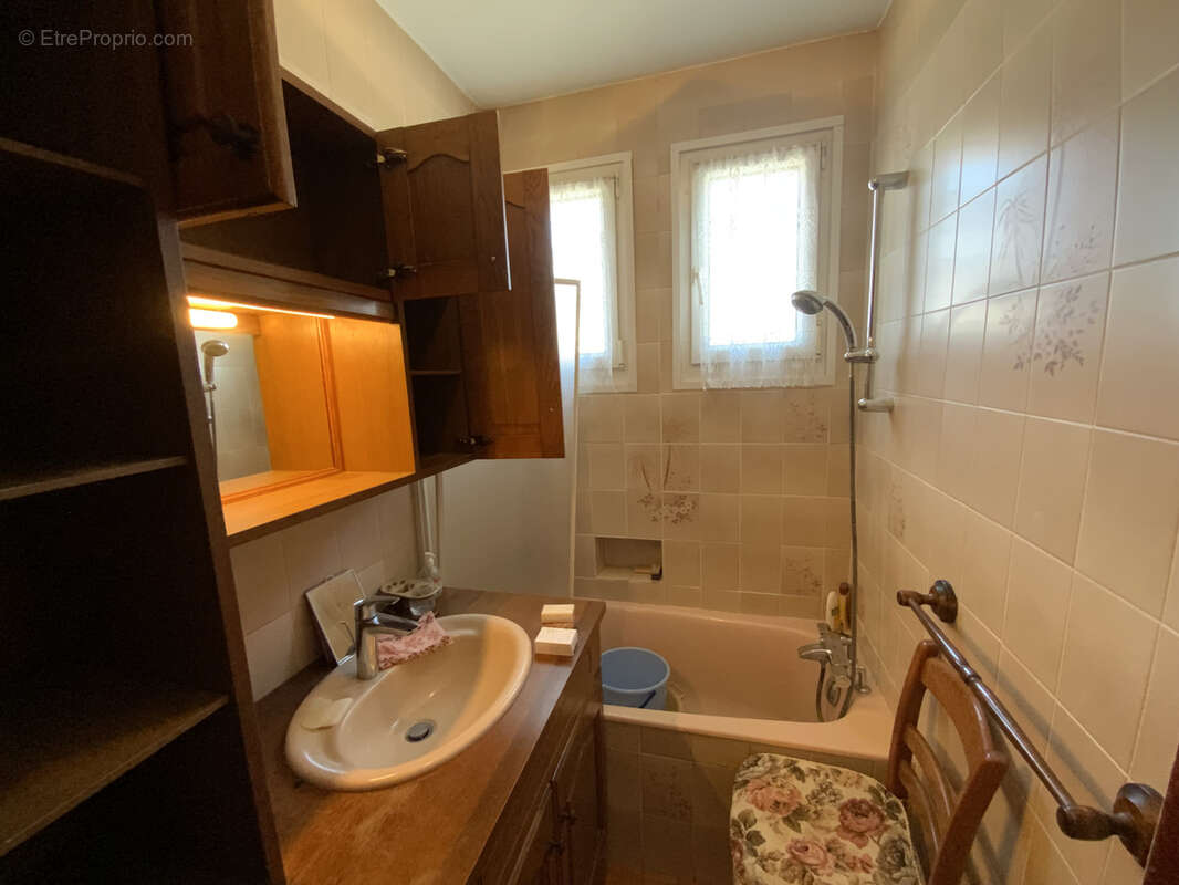 Maison à SAINT-SAUVEUR