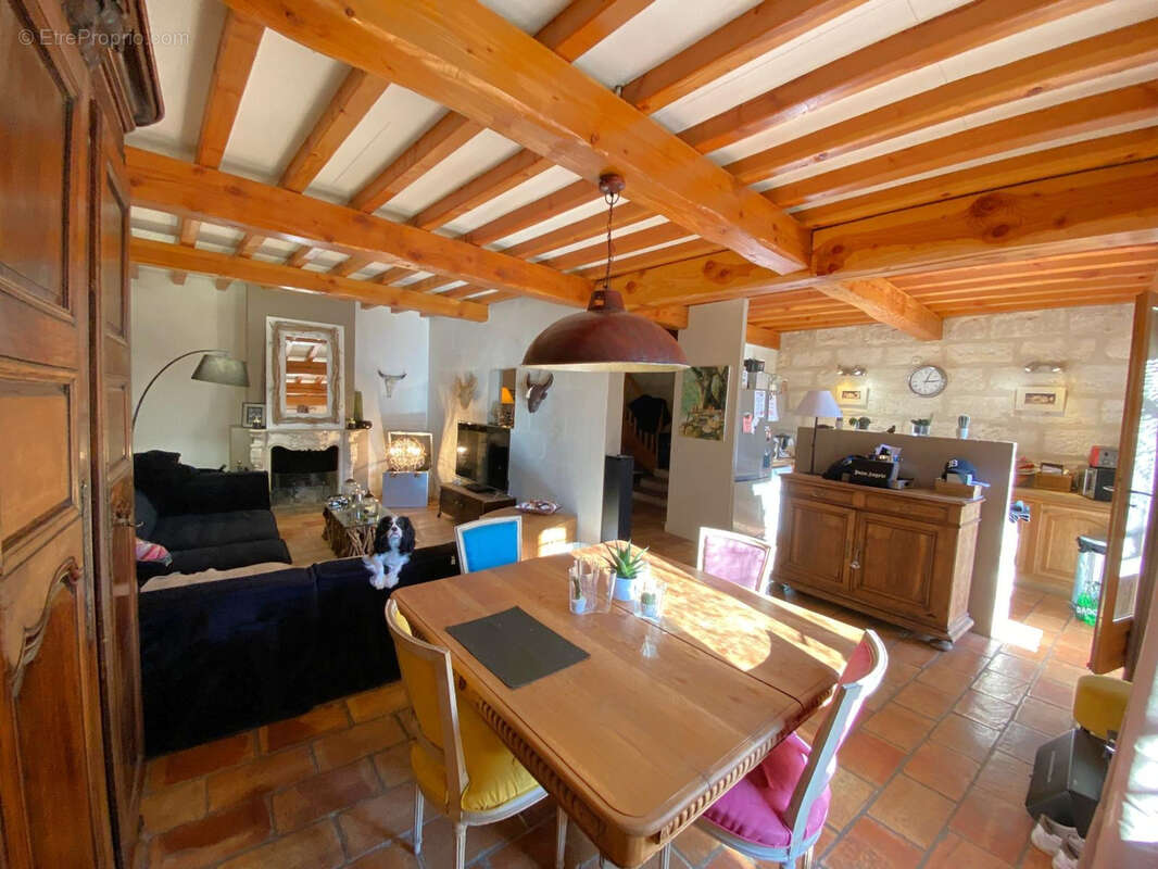 Maison à SAINT-GILLES