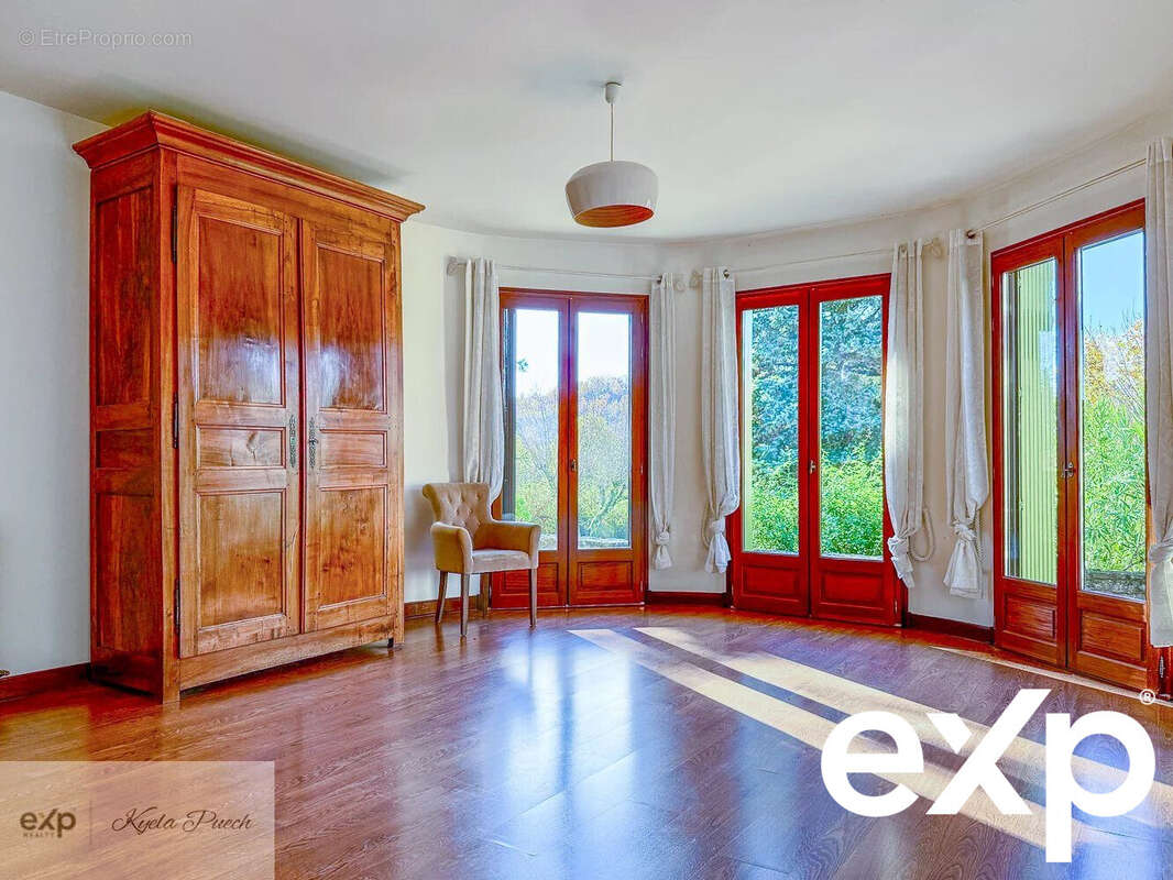 Maison à FORCALQUIER