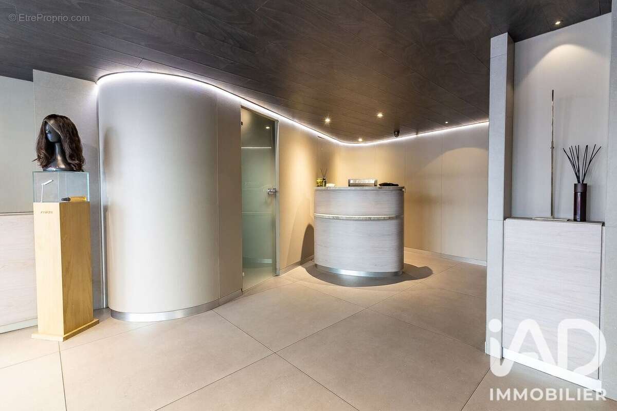Commerce 150 m² à Lyon-2e  - photo 2