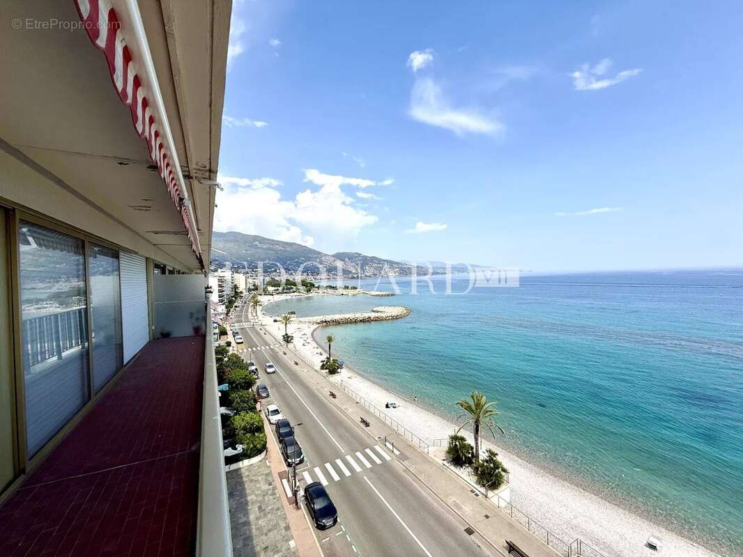 Appartement à ROQUEBRUNE-CAP-MARTIN