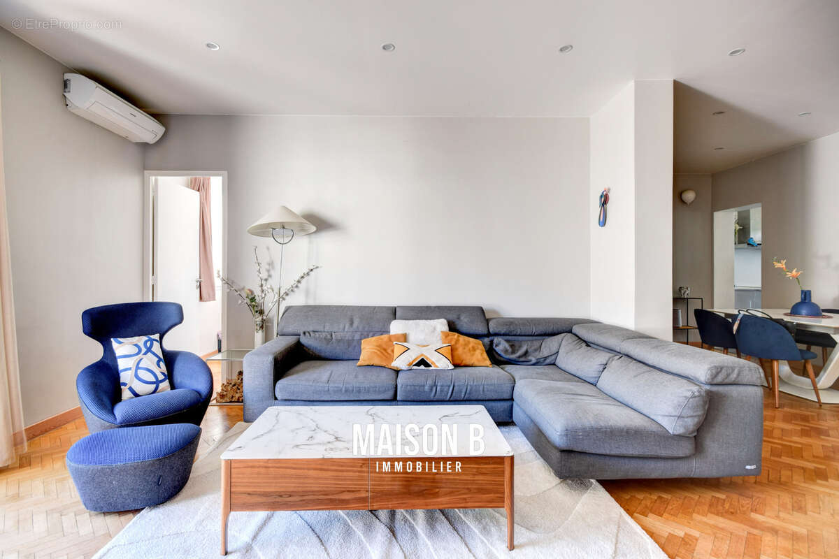 Appartement à MARSEILLE-8E