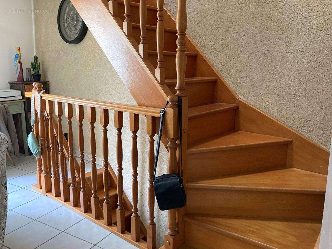 Appartement à PRAYSSAC