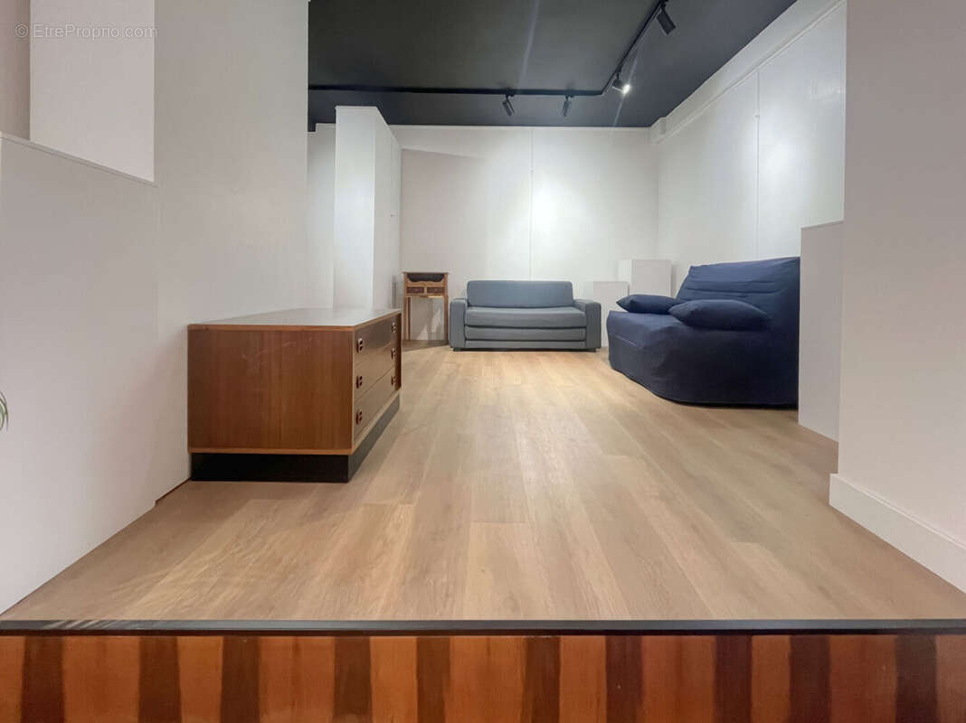 Appartement loft à vendre dans le centre d'Angers avec cour, Bd Carnot - photo 5
